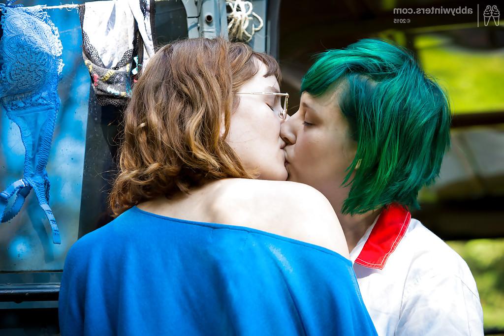 16P Mature women Bobbie and Yara going gay for pay in the outdoors