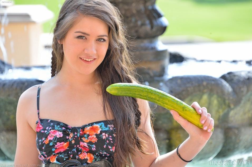 16P Young teen spreads ass for naked upskirt & toys pussy outdoors