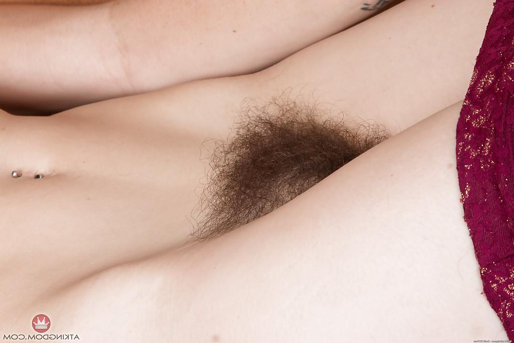 16P Aged woman Sunshine exposing hairy butt crack and vagina for close ups