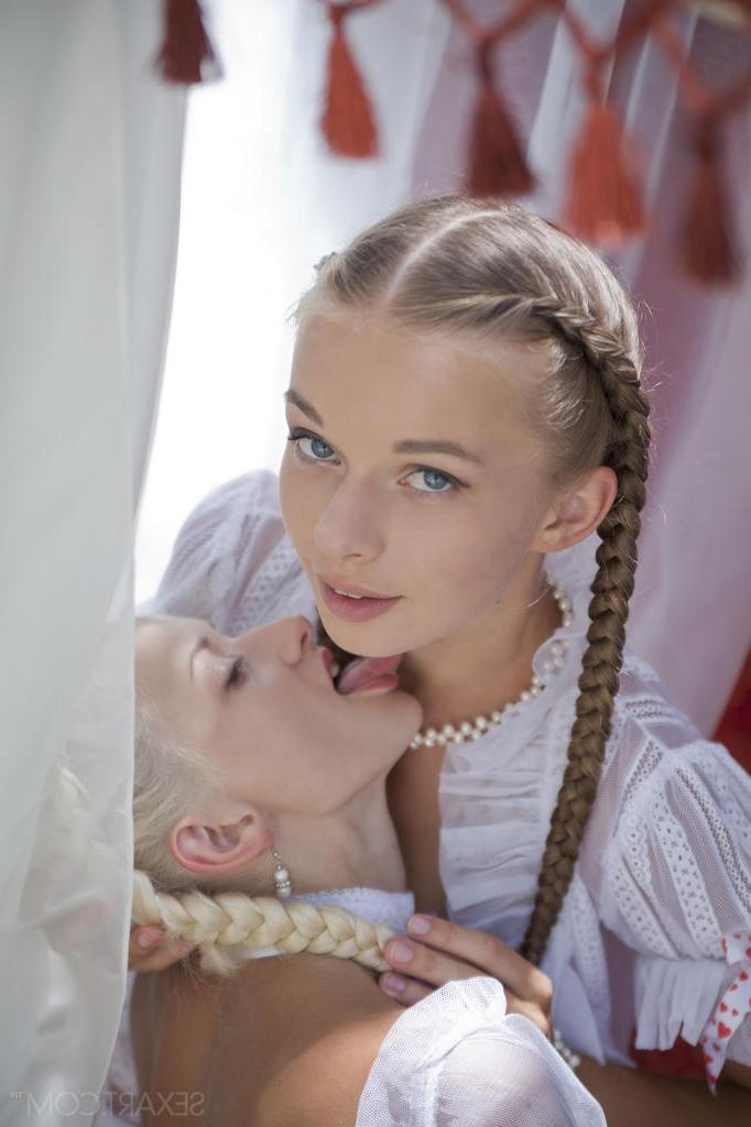 12P Skinny teen girls Milena D & Nika N in pigtails kiss & eat pussy outdoors