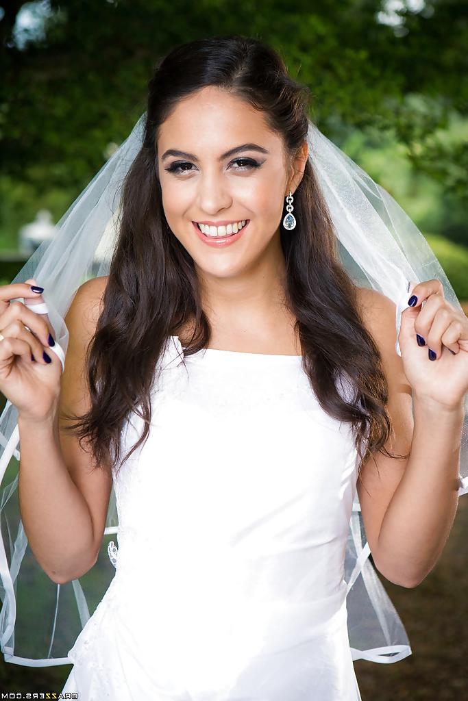 16P Latina babe Carolina Abril caught in candid outdoors wedding dress photos