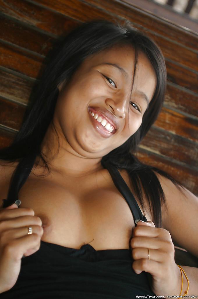 16P Asian amateur Lily exposing shaved vagina outdoors after upskirt