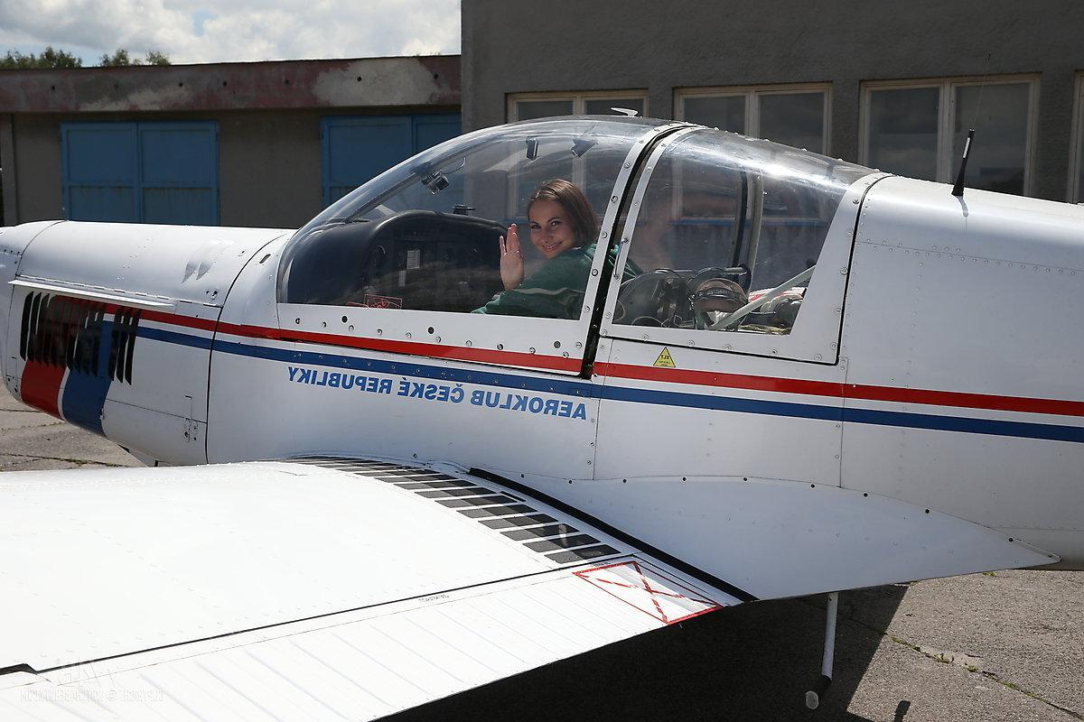 16P Busty beauty Connie Carter toys her tight pussy in an air plane