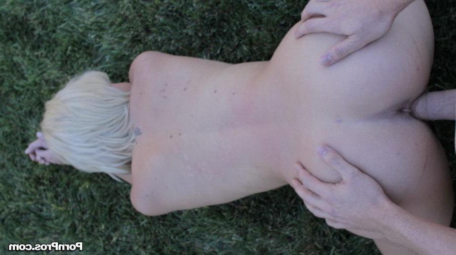 16P Blonde teen Lexi Swallow enjoys a good fuck in the open outdoors