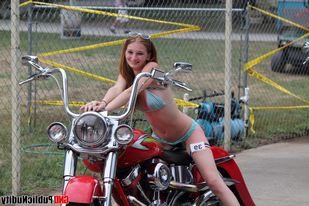 12P Hot sexy strippers show off and tease the crowd at a outdoor public nudity party