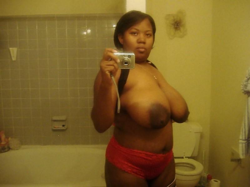 12P Big naked ebony boobs