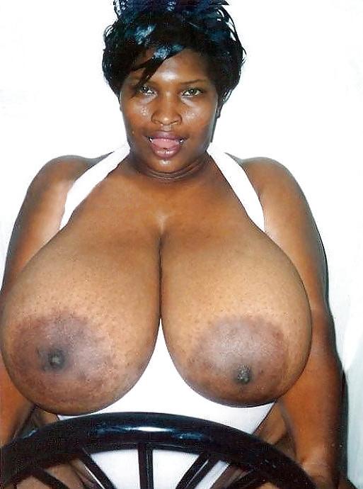 12P Sexy large ebony boobs
