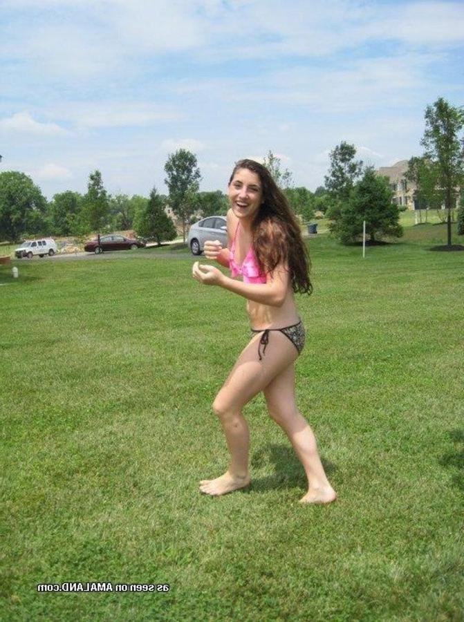 12P Collection of sexy amateur chicks having fun outdoors