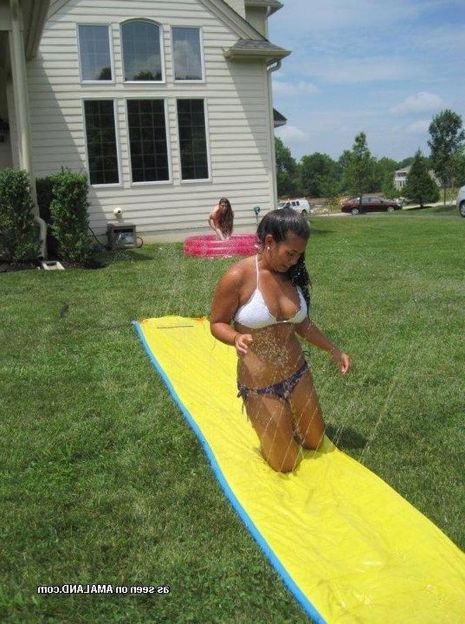 12P Collection of sexy amateur chicks having fun outdoors