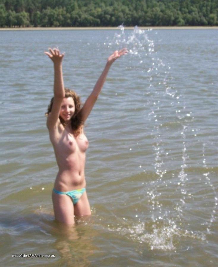 12P Collection of sexy kinky chicks showing their tits outdoors