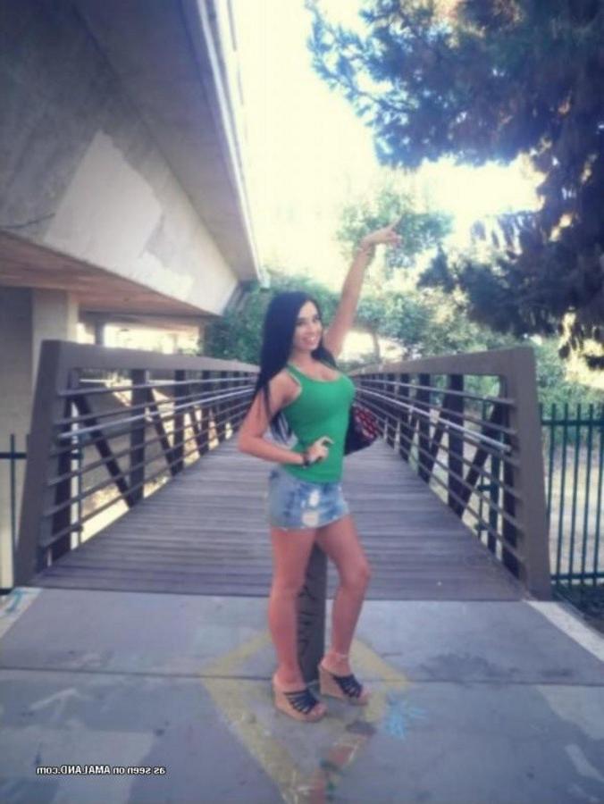 12P Collection of two gorgeous babes posing sexy outdoors