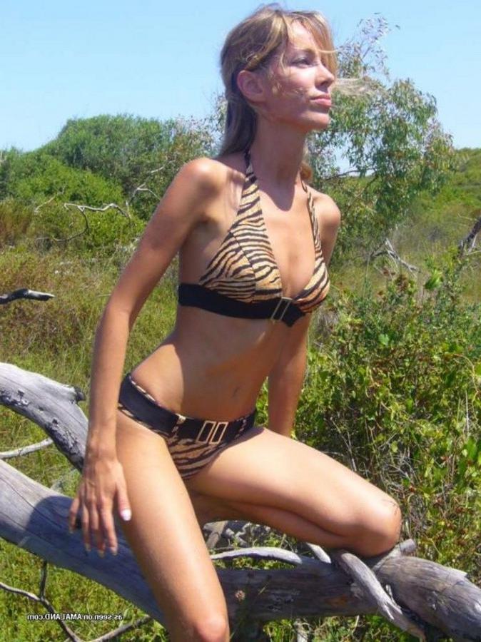 12P Collection of an amateur chick being a tease outdoors
