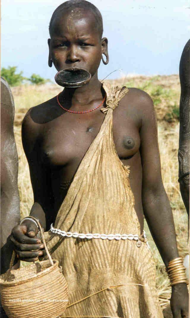 16P real african tribes posing nude