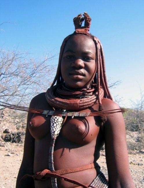 20P babes from african tribes posing nude