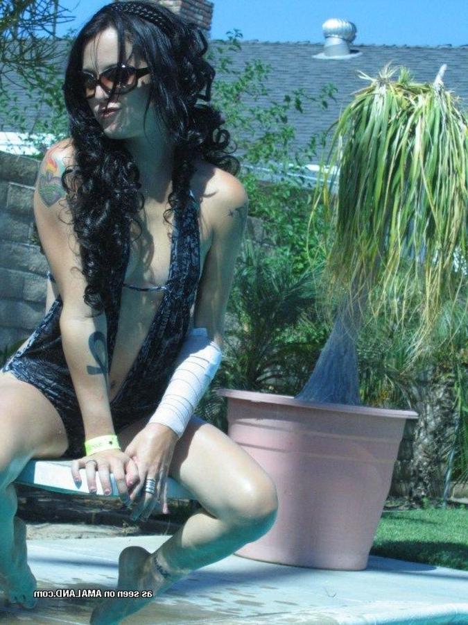 12P Compilation of naughty amateur girlfriends posing outdoors