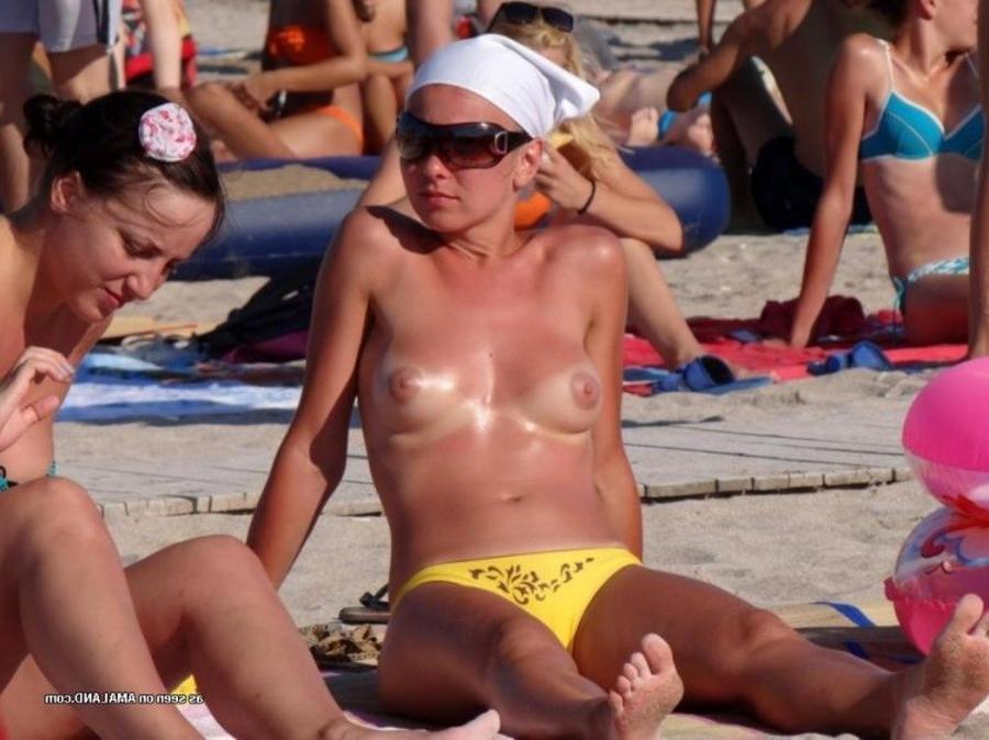12P Collection of various amateur girlfriends posing outdoors