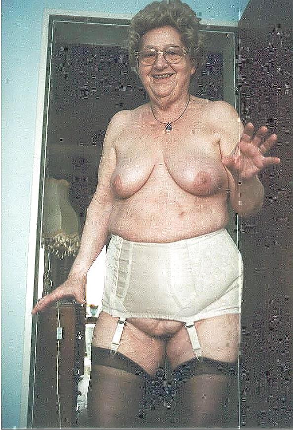 25P Aged cunts but still horny