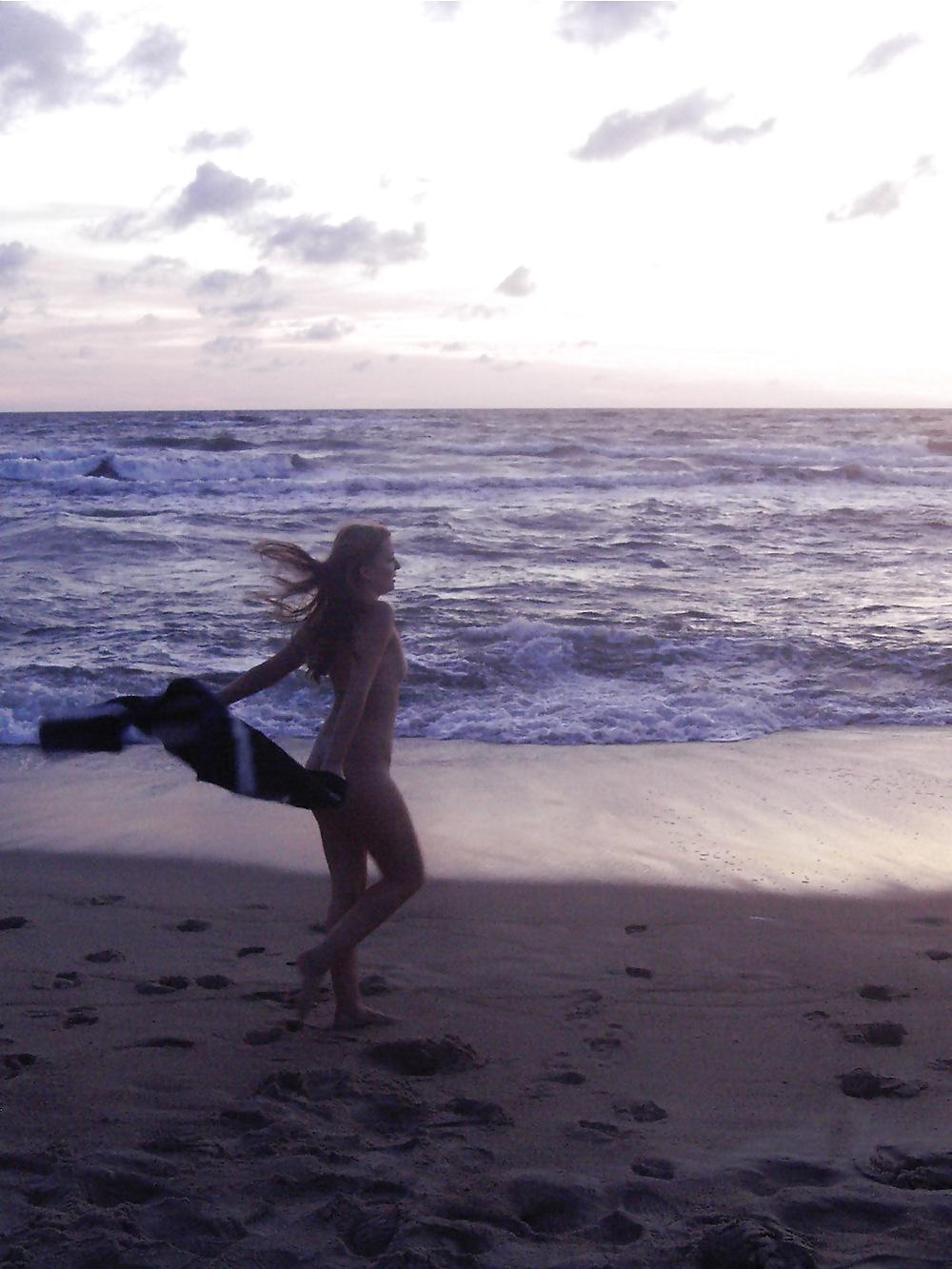 23P All of Hot Russian Teen Dasha (On the beach 3of12)