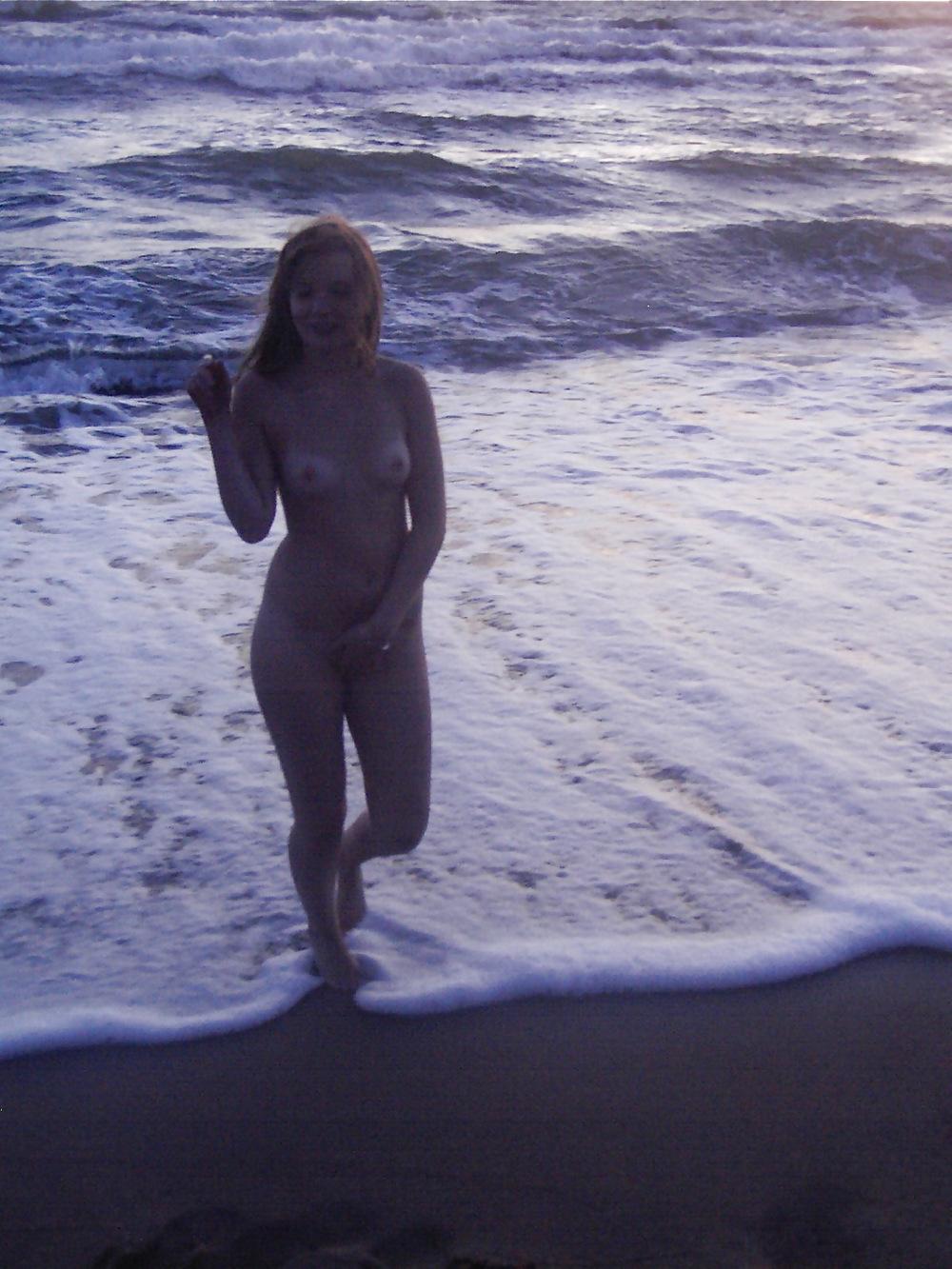 23P All of Hot Russian Teen Dasha (On the beach 3of12)