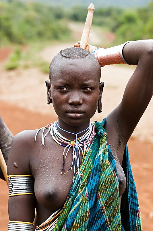 23P African tits 1