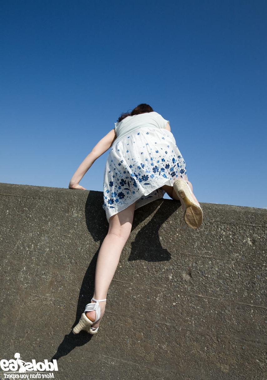 16P Japanese girly outdoors