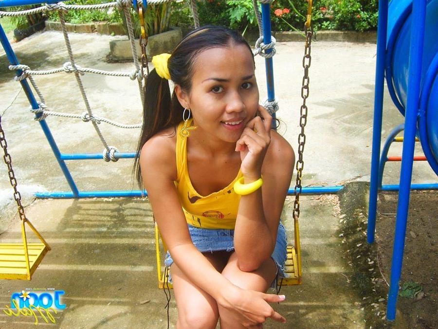16P Thai asian teen girl outdoors