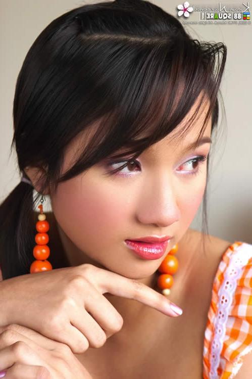 15P Adorable asian girl getting undressed