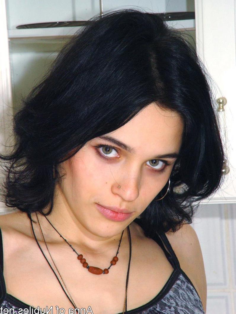 20P Adorable brunette nubile babe posing tight pussy and very hot as