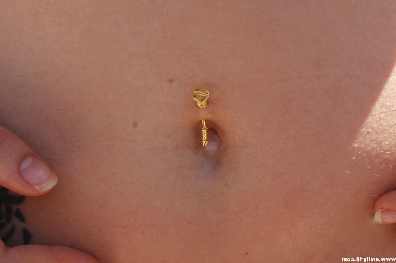 16P Tiny girl shows her small tits outdoors