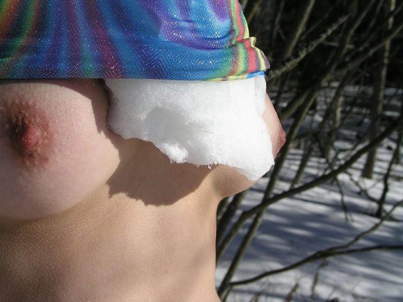 15P Extreme outdoor bdsm in the snow