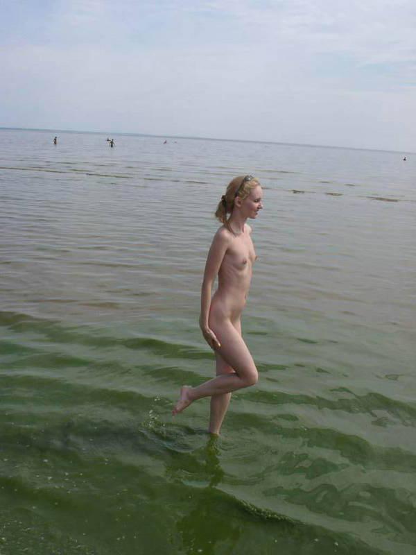 15P Naked teen nudist turns all the men on here