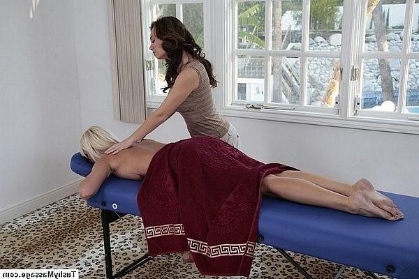 20P Absolute adorable amateur blonde gets butt massage and ass licke