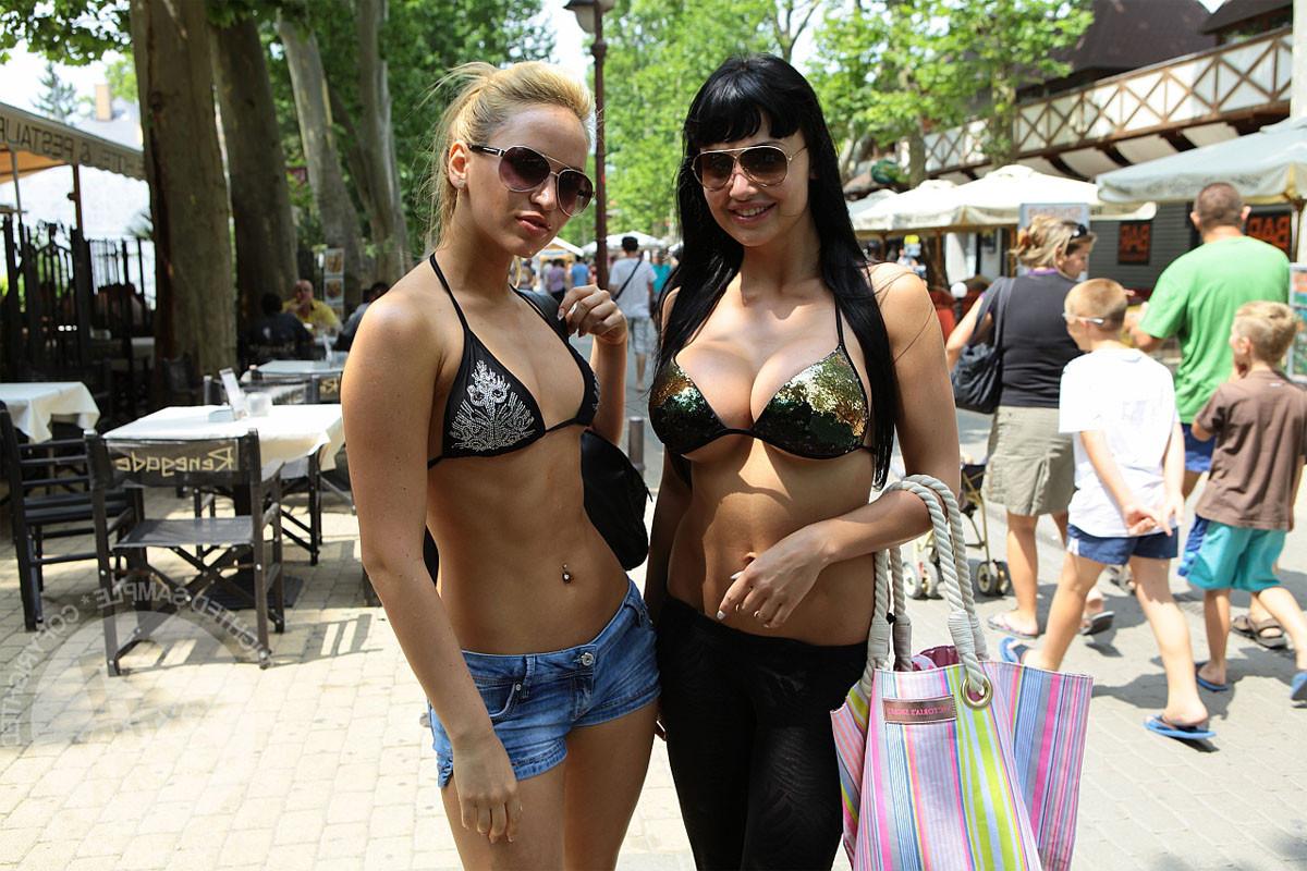 24P Ever wondered how a real porn star spends her days Feel free to come on in, then