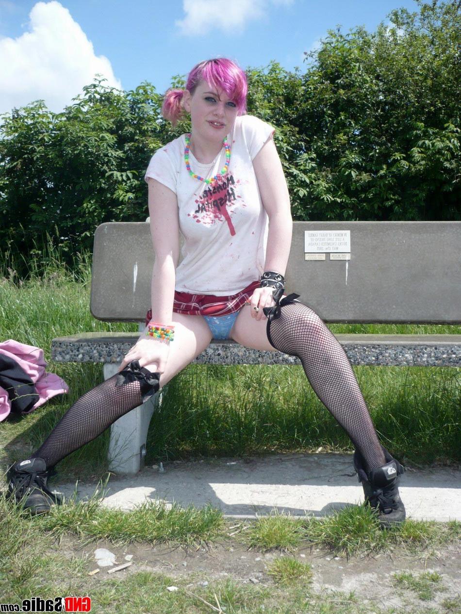 16P Alt punk girl Sadie stripping outdoors