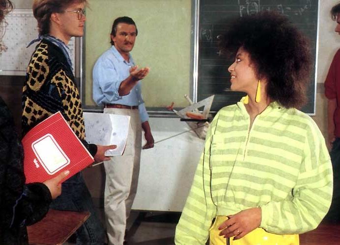 16P Retro honey with an afro fucked by her teacher