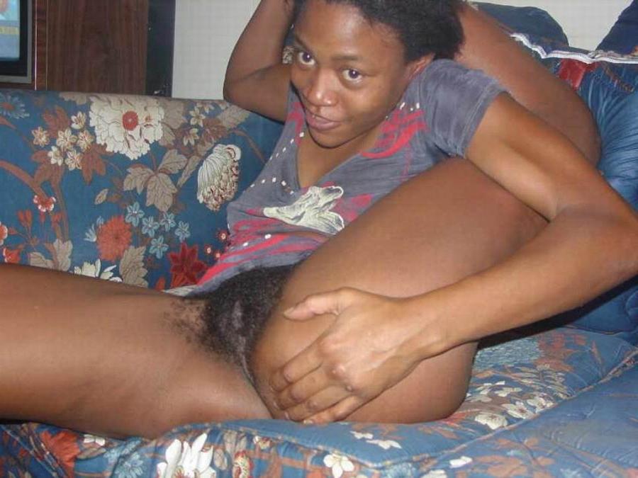 18P Hairy african  amateur babe gets fisted
