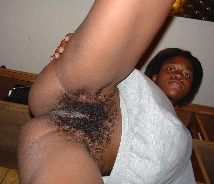 18P Hairy african  amateur babe gets fisted