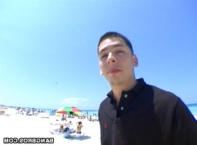 16P beach beauty shows off african pussy to white rich boy