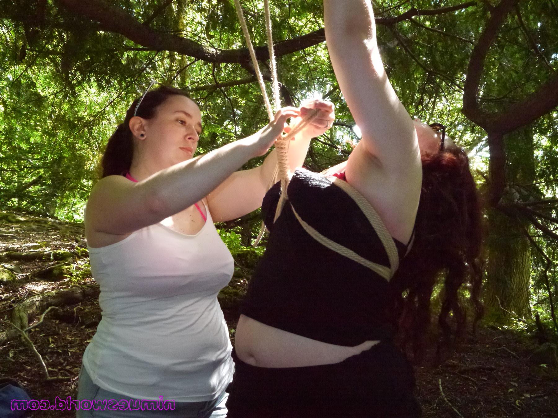 16P British lesbian bbw babes Rosie and Nimue outdoors making love and having sexy f