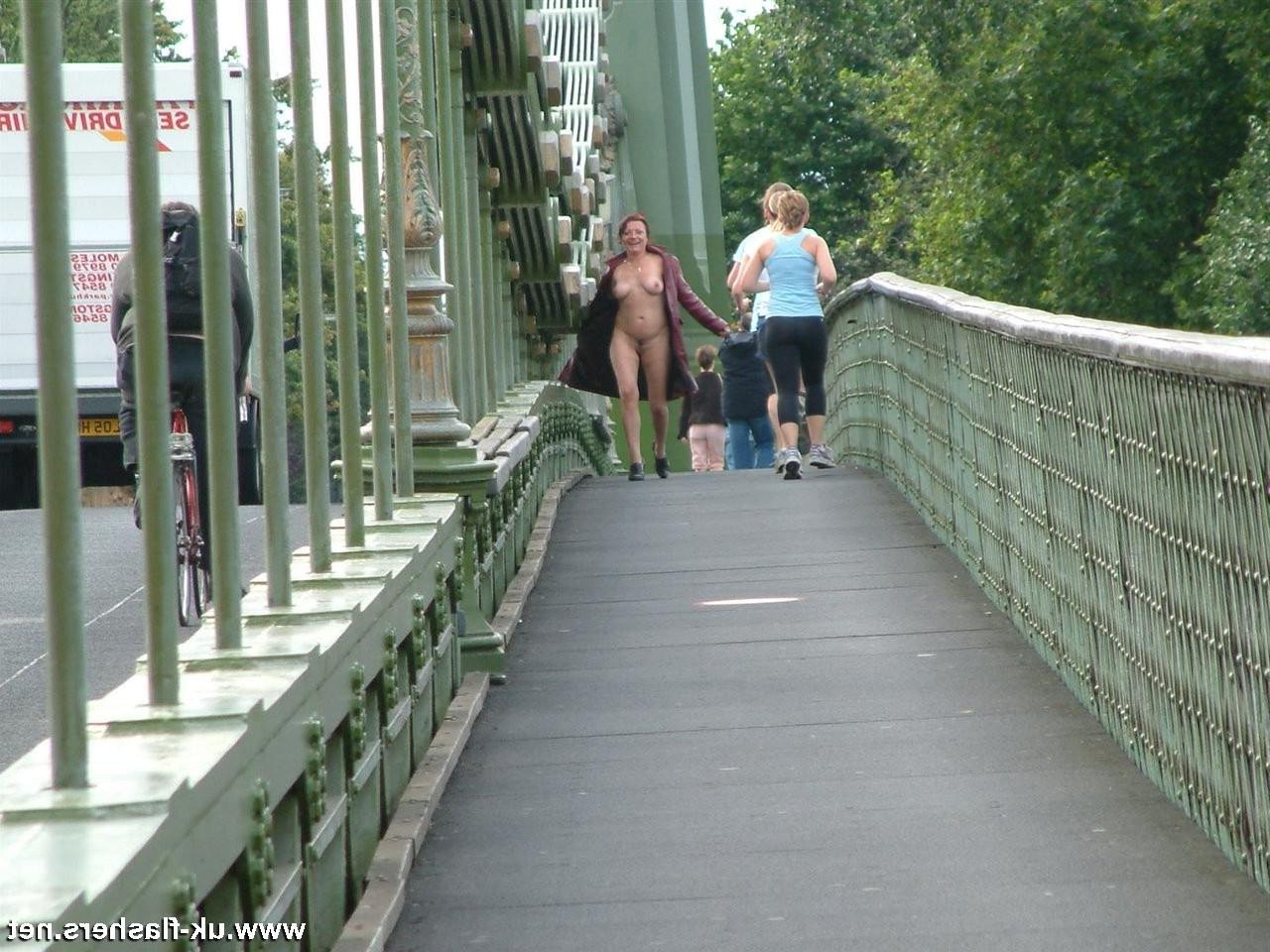 16P Public exhibitionist flashing and matures outdoor nudity by the Thames