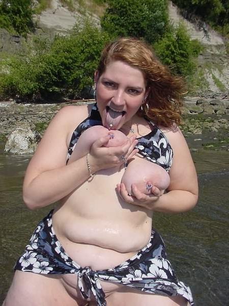20P Huge amateur BBW outdoor