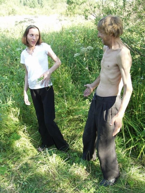 12P This old freak wants new female meat
