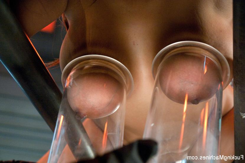 15P Alien Robots snatch the perfect female for hardcore machine fucking experiment-s
