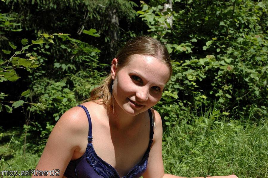 12P Slim sexy girl in lingerie disrobes for outdoor pissing