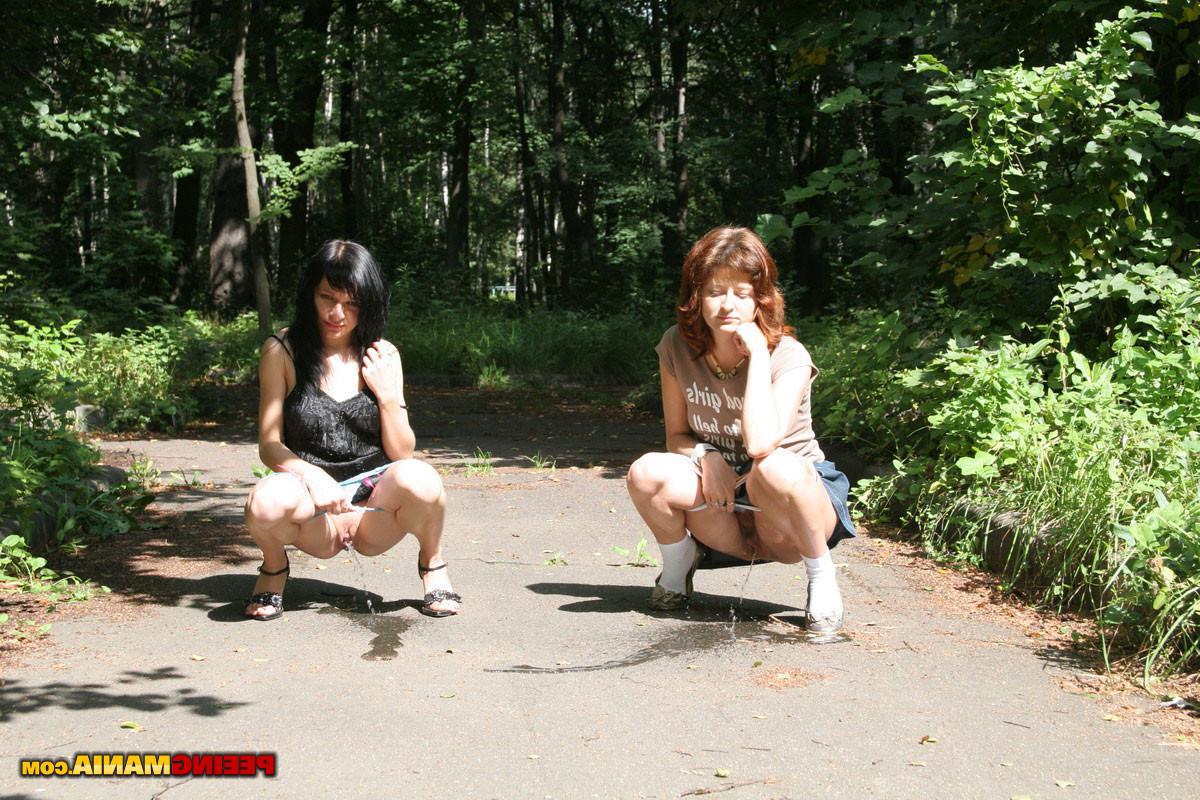 14P Girls with differently colored hairs pee on the street inside garden