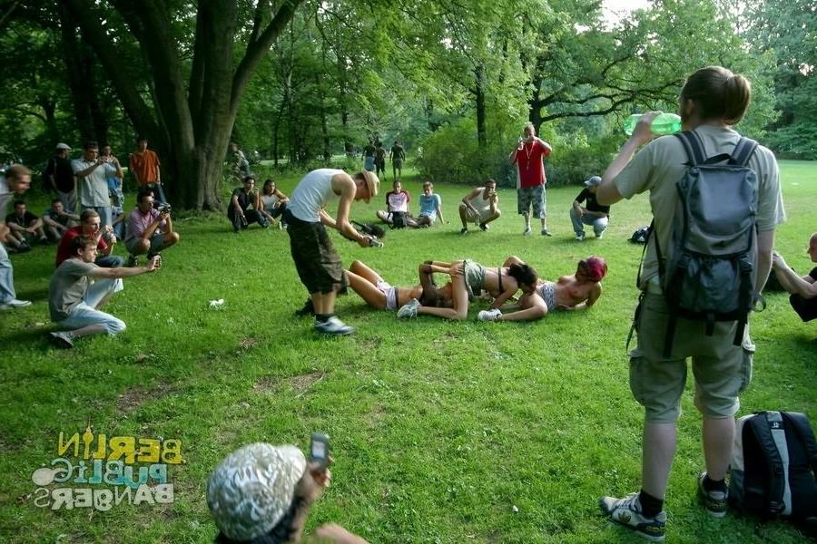 16P Naughty german amateur sluts making outdoor lesbian show on public