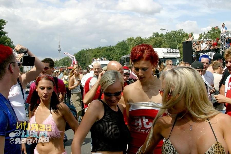 16P Filthy sluts getting nasty on public at german outdoor fuck parade