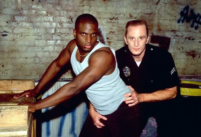 20P Euro hairy policeman sucking and fucking a muscle black suspect