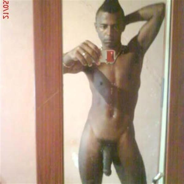16P Self-shooting black African-American hunk