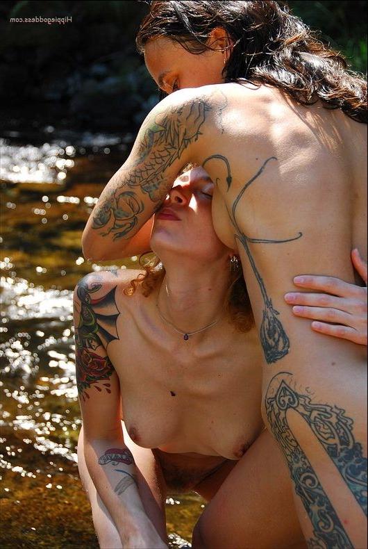 16P Athletic Hairy Tattooed Lesbian Amateurs Yoga Dancing Outdoors